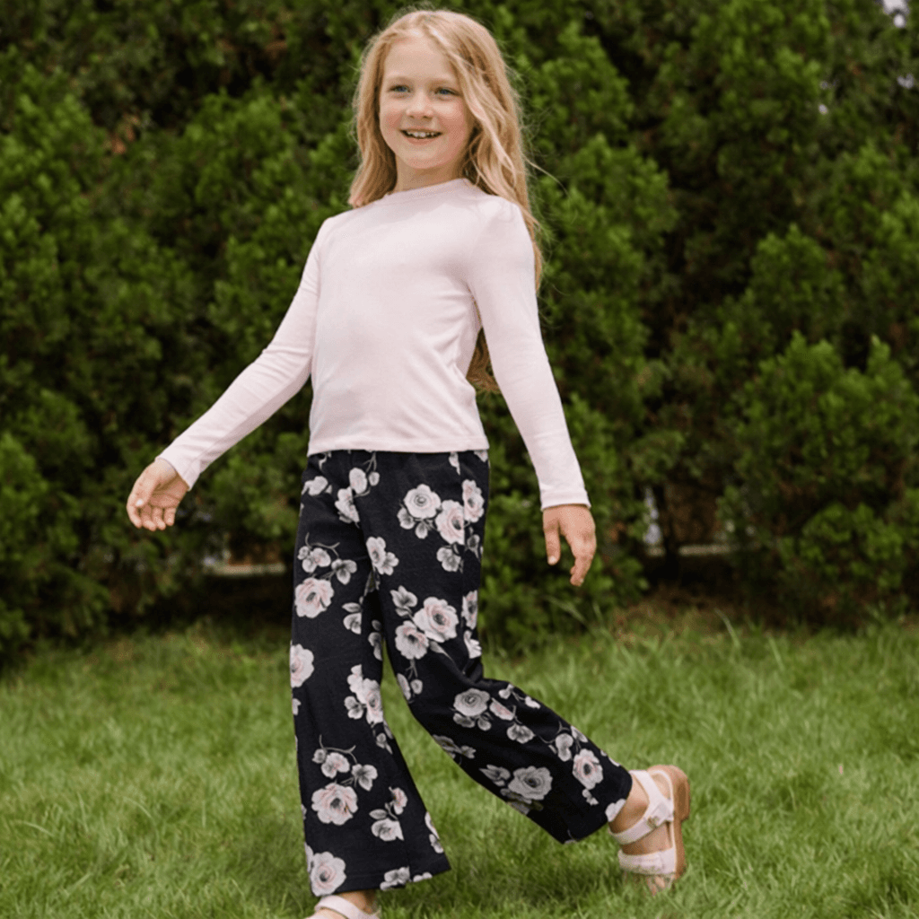 kid girl 2pcs ruffled tee and floral flared pants set
